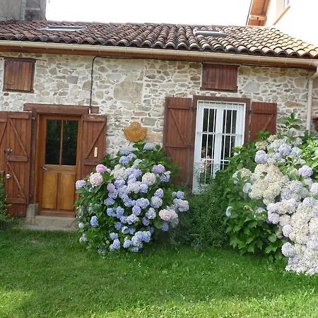 Prázdninový dům La Peyrolyse